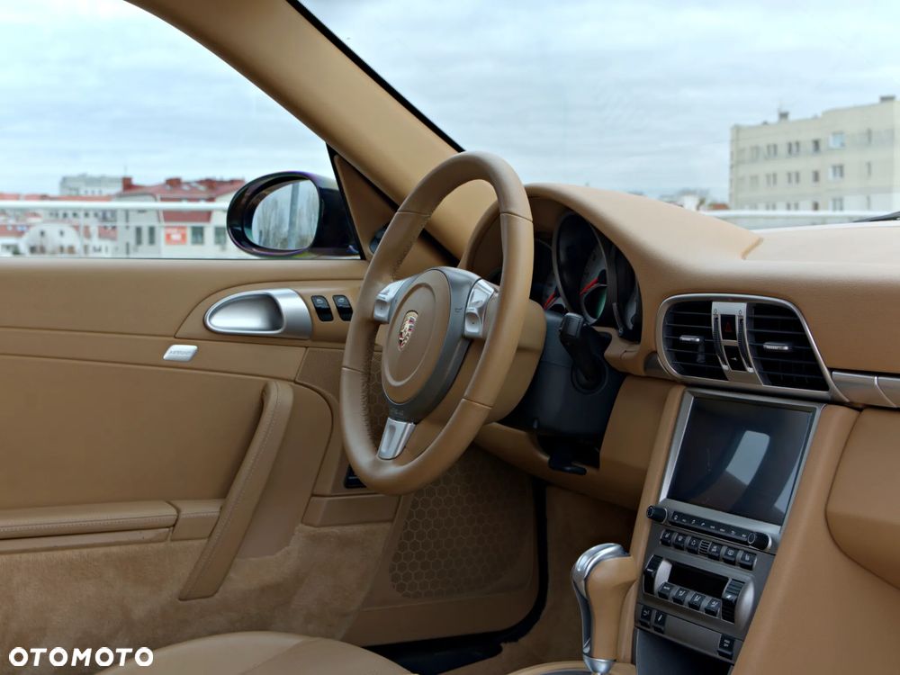 Porsche 911 Carrera 4 S Tiptronic - 20