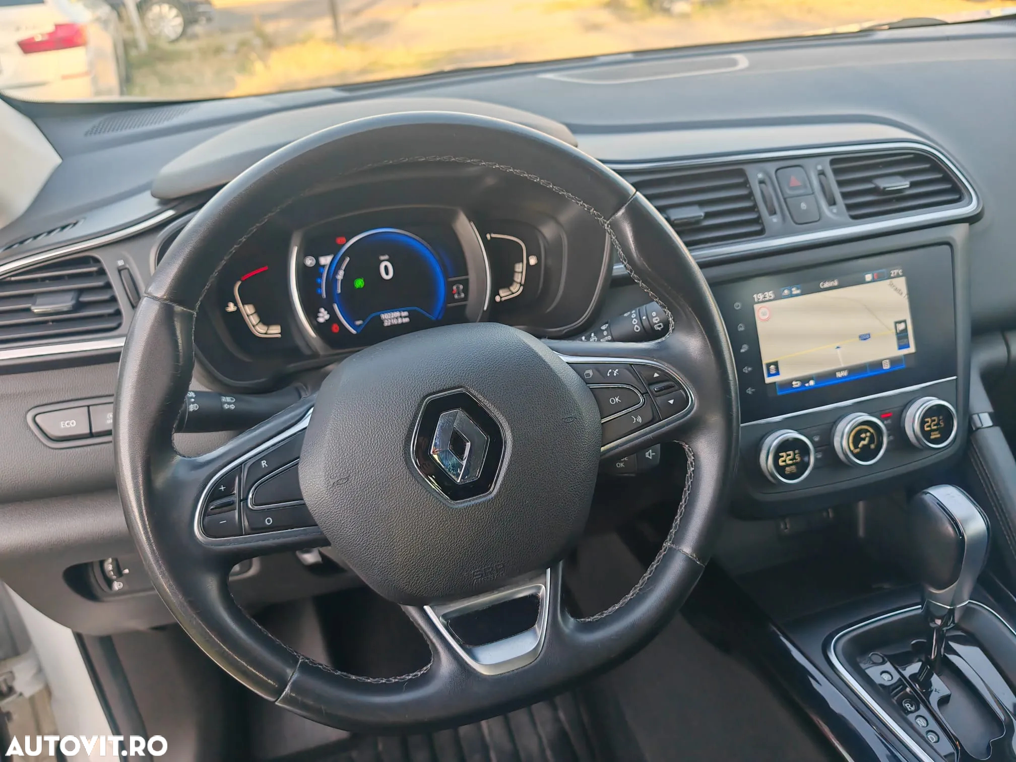 Renault Kadjar BLUE dCi 115 EDC EQUILIBRE - 19
