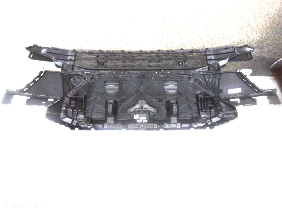 audi q4 etron grill atrapa - 2