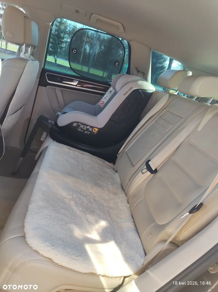 Volkswagen Touareg 3.0 V6 TDI 4XMot BMT - 11