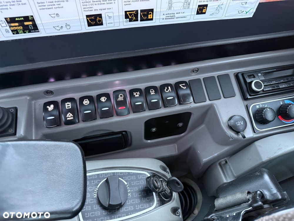 JCB 86C-1 - 13