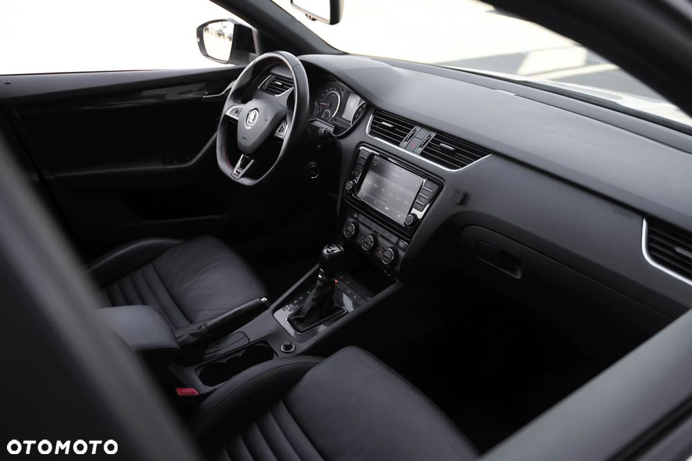 Skoda Octavia 2.0 TDI 4x4 RS DSG - 37