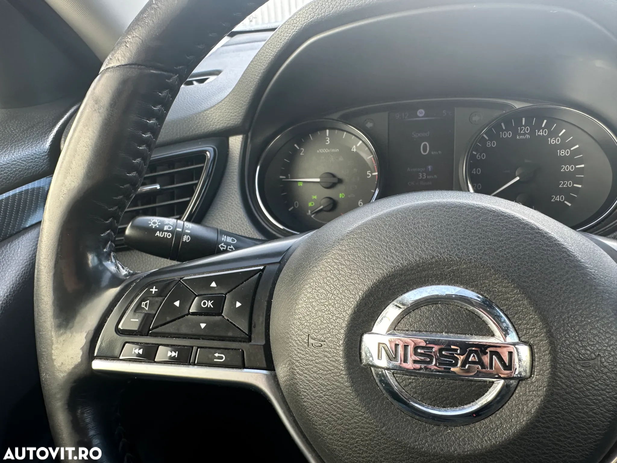 Nissan X-Trail 2.0D XTRONIC Start/Stop 4x4-i Tekna - 11