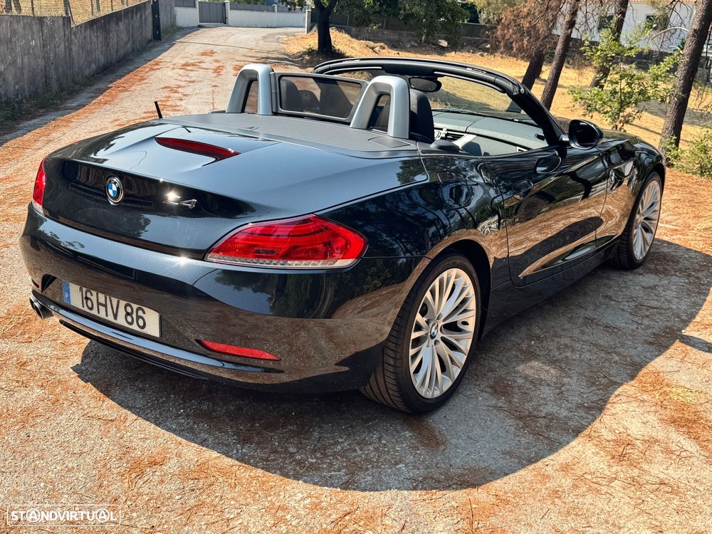 BMW Z4 23 i - 9