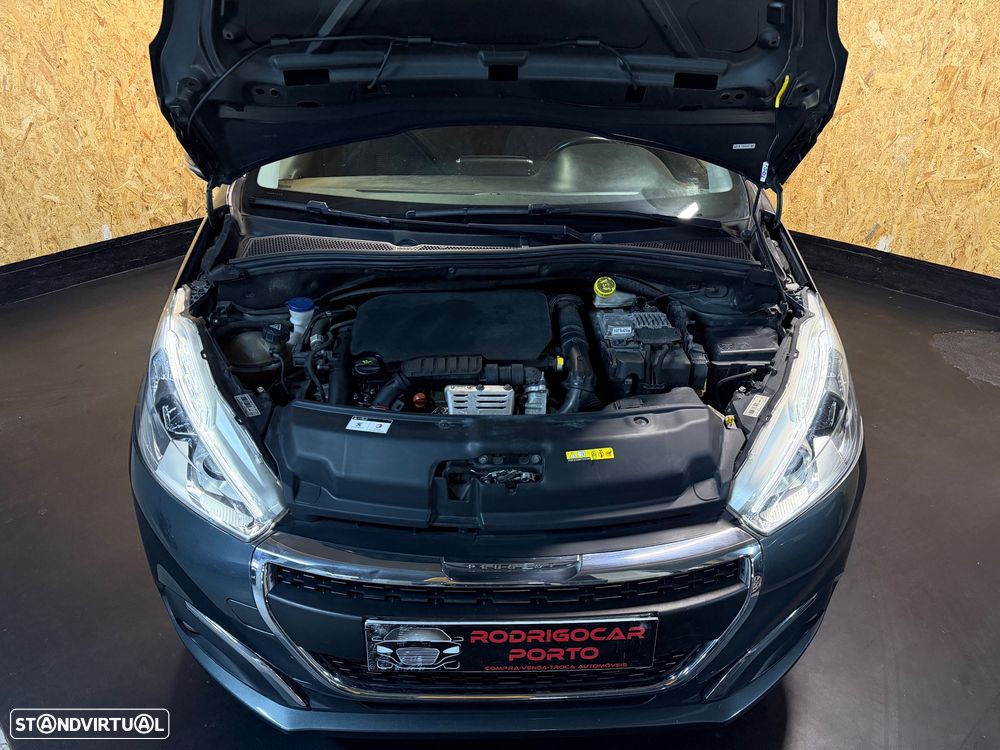 Peugeot 208 PureTech 110 Stop & Start Allure - 26