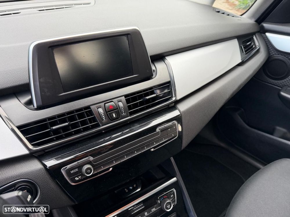 BMW 216 Active Tourer d Advantage - 14