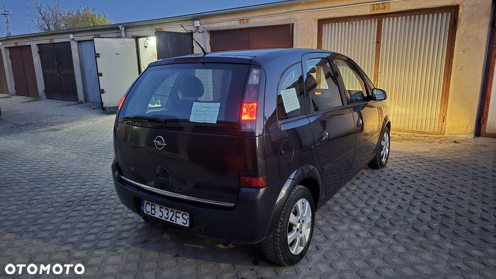 Opel Meriva - 10
