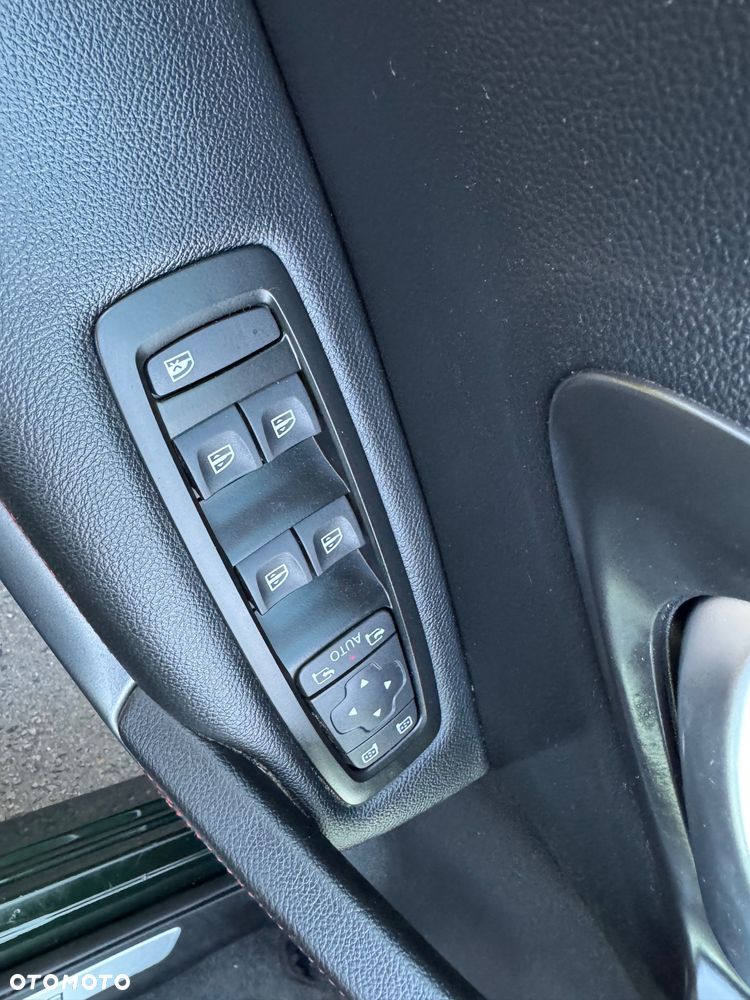 Renault Kadjar TCe 160 GPF BOSE EDITION - 24