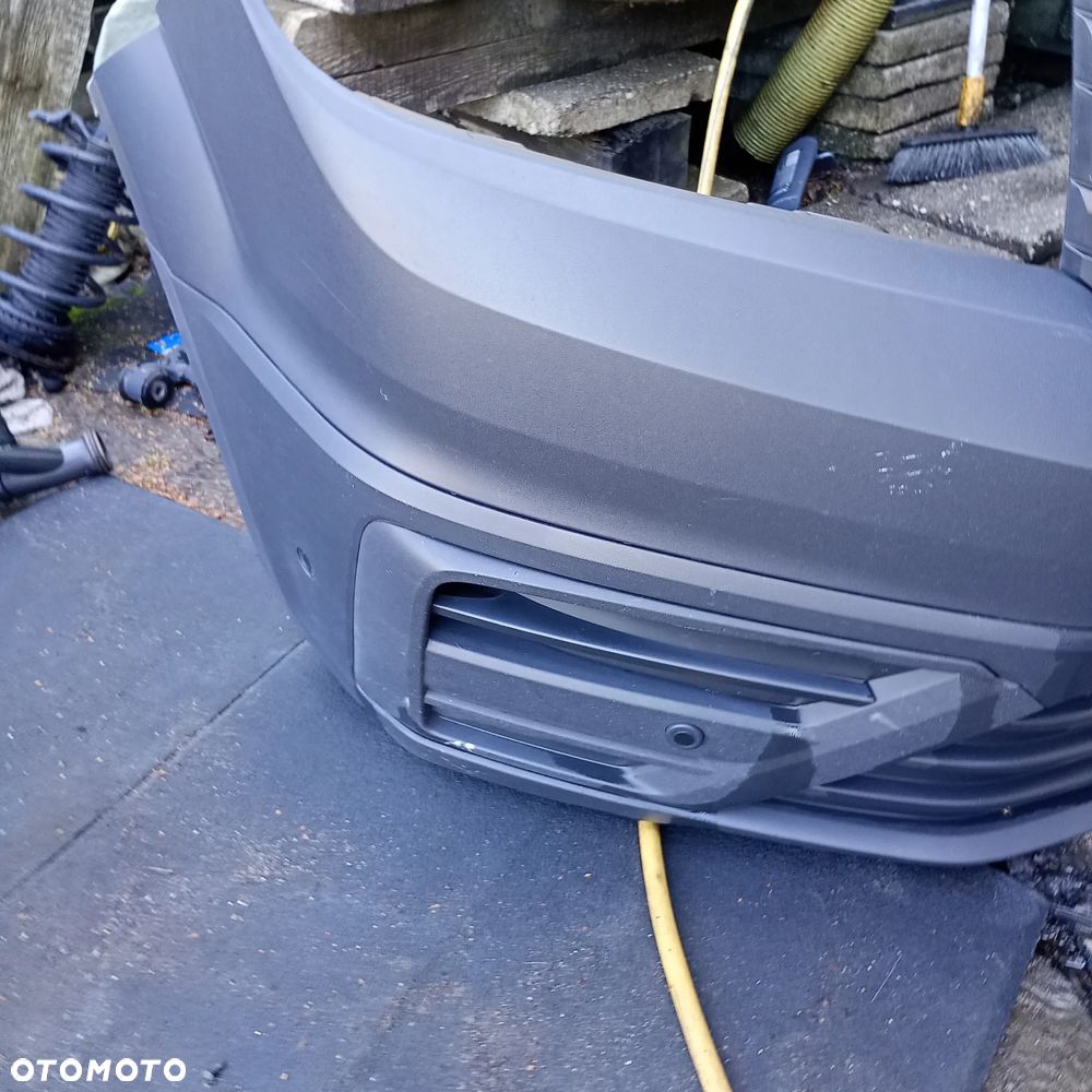 Przód Crafter II 2.0TDI - 8