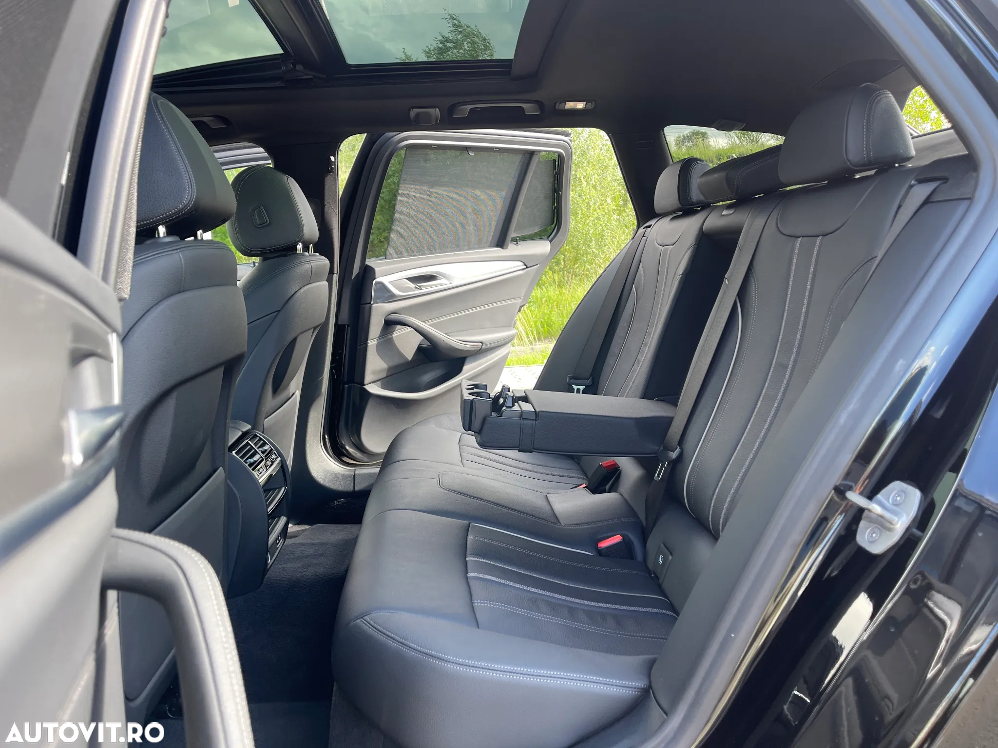 BMW Seria 5 520d Touring Aut. M Sport Edition - 32