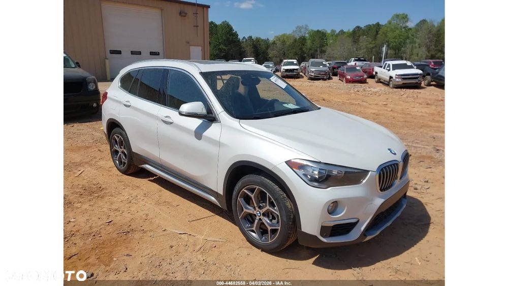BMW X1 - 1