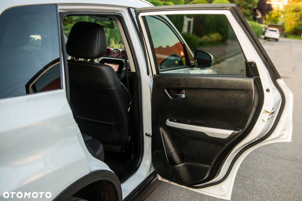 Suzuki Vitara 1.6 (4x4) Allgrip Automatik Comfort+ - 35