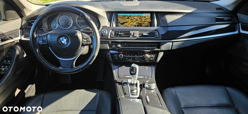 BMW Seria 5 520d - 11
