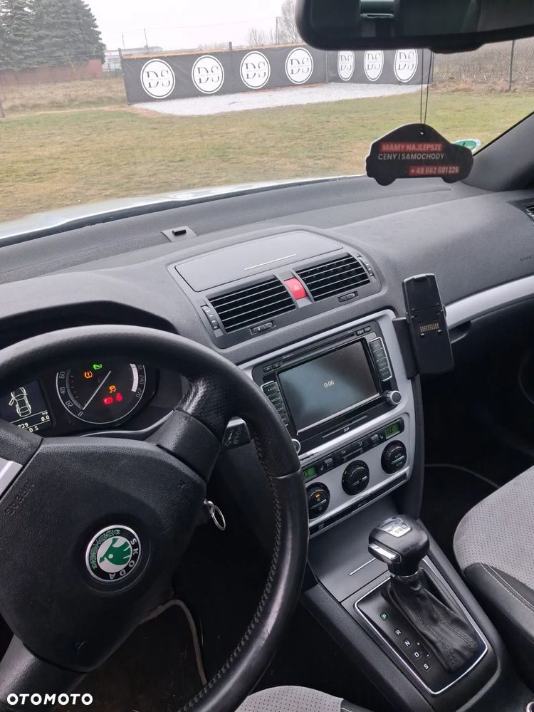 Skoda Octavia 2.0 TDI RS DSG - 15