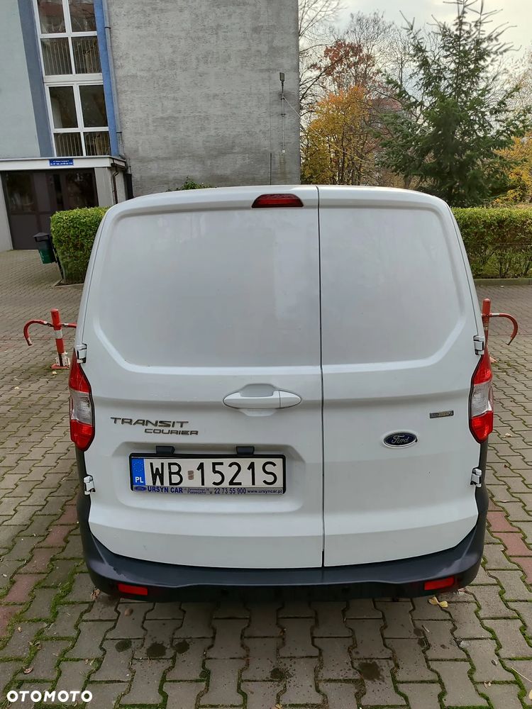 Ford Transit Courier - 3