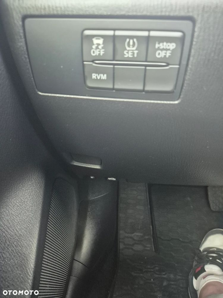 Mazda 3 2.0 Skyenergy EU6 - 8