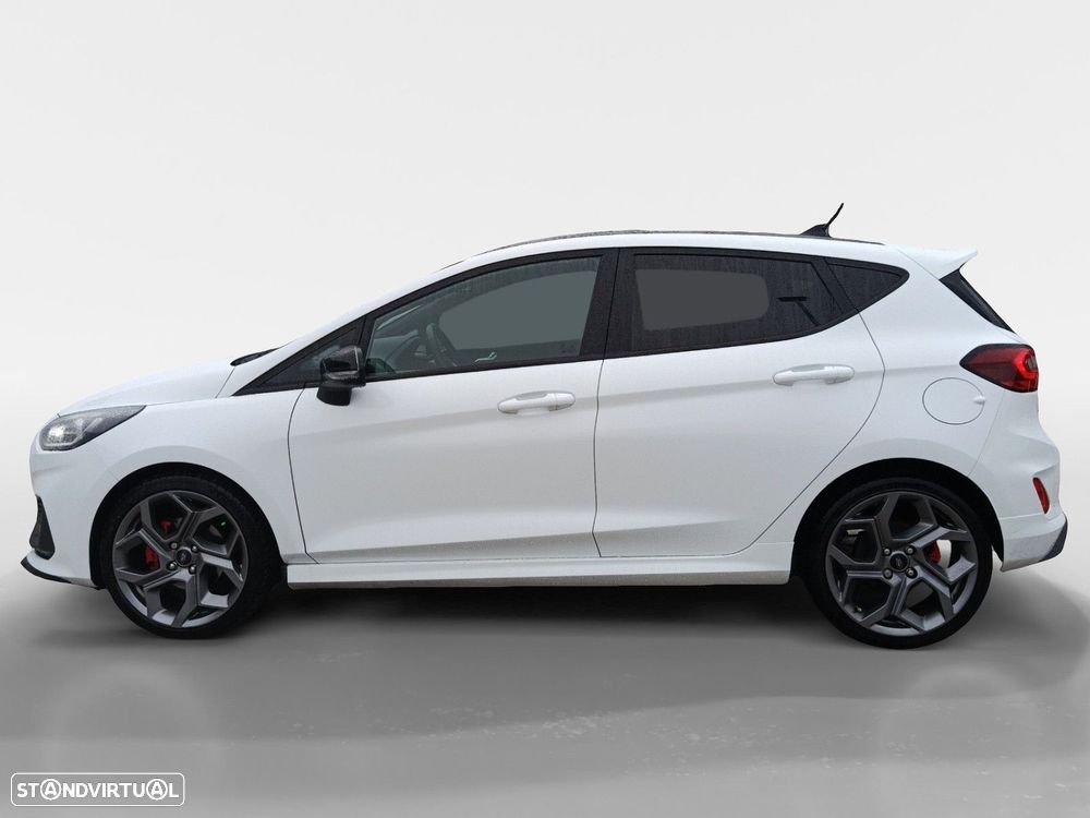 Ford Fiesta 2022 photo 2