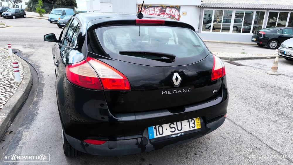 Renault Mégane ver-1-5-dci-limited - 18