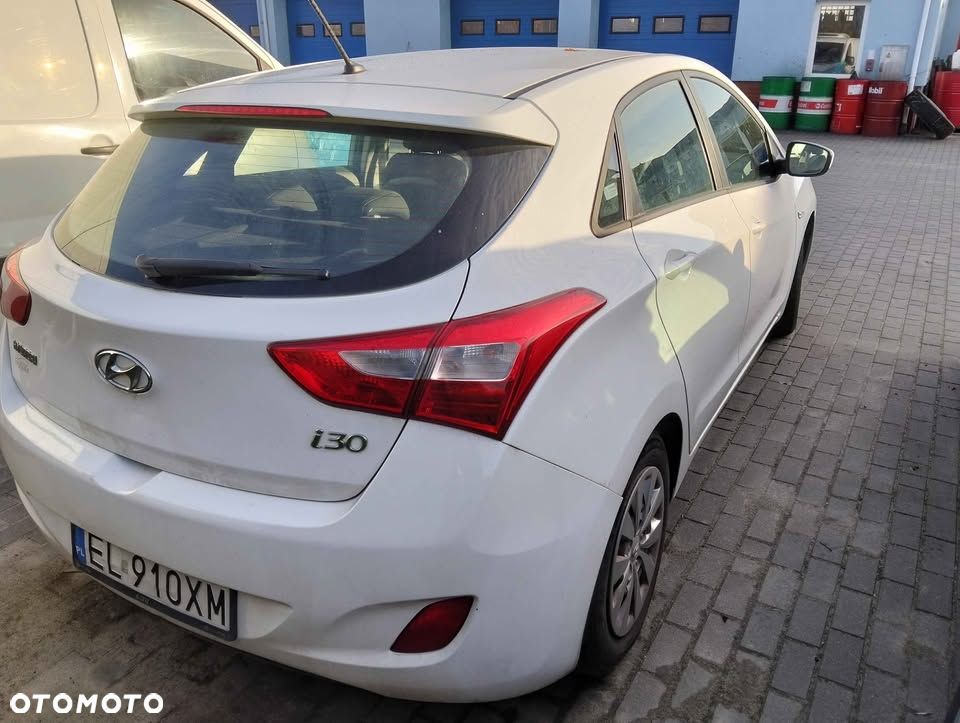 Hyundai i30 1.4 CRDi Base - 5