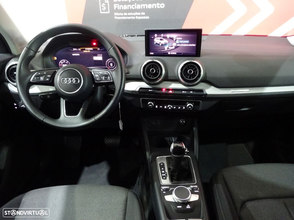 Audi Q2 30 TDI Advanced S tronic - 12