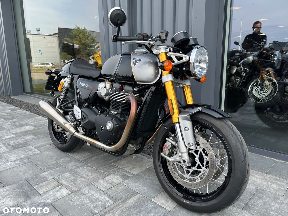 Triumph Thruxton - 2