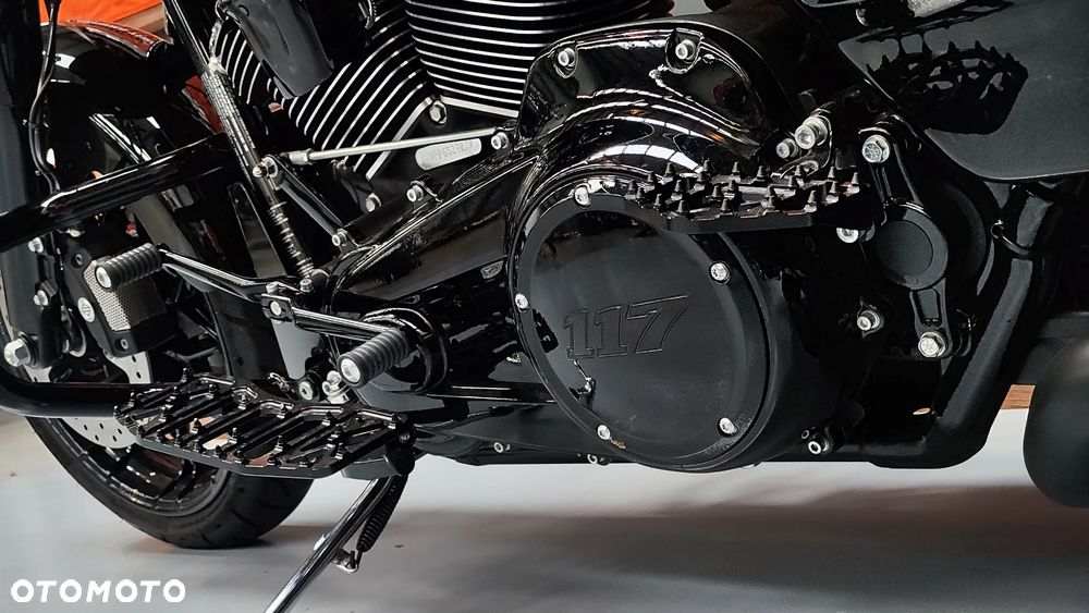Harley-Davidson Touring Road King - 29