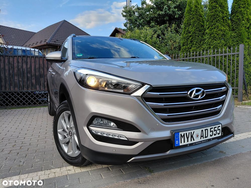 Hyundai Tucson 2.0 CRDI BlueDrive Style 2WD - 13