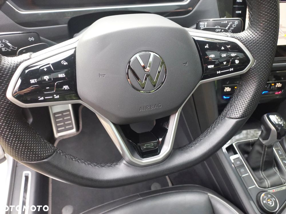 Volkswagen Tiguan 2.0 TDI SCR 4MotION DSG R-Line - 19