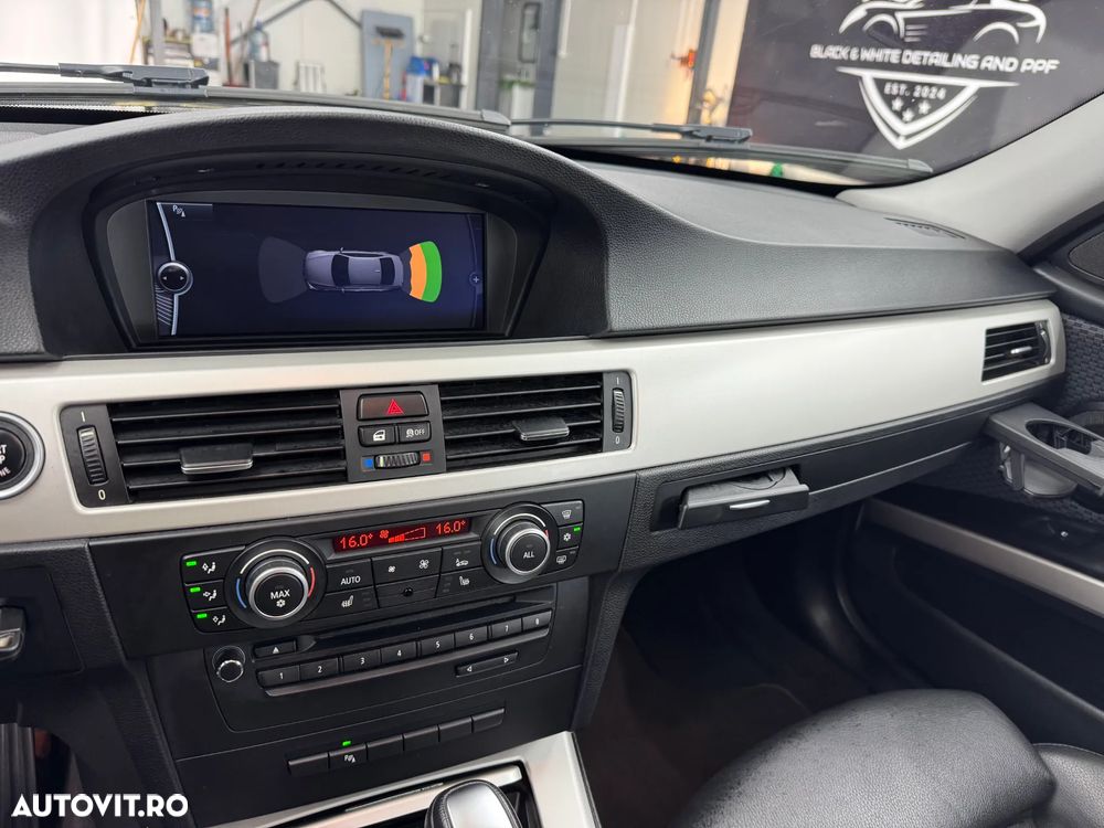 BMW Seria 3 320d DPF Aut. Edition Exclusive - 21