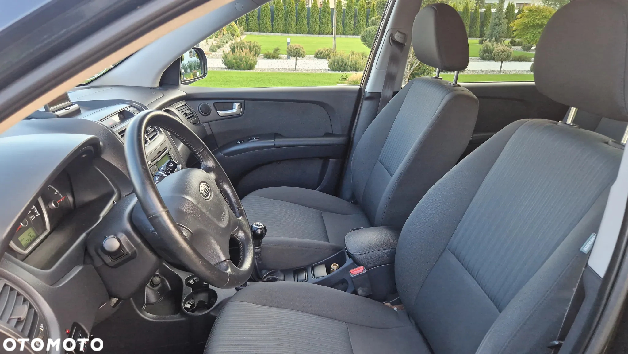 Kia Sportage 2.0 2WD LX - 14