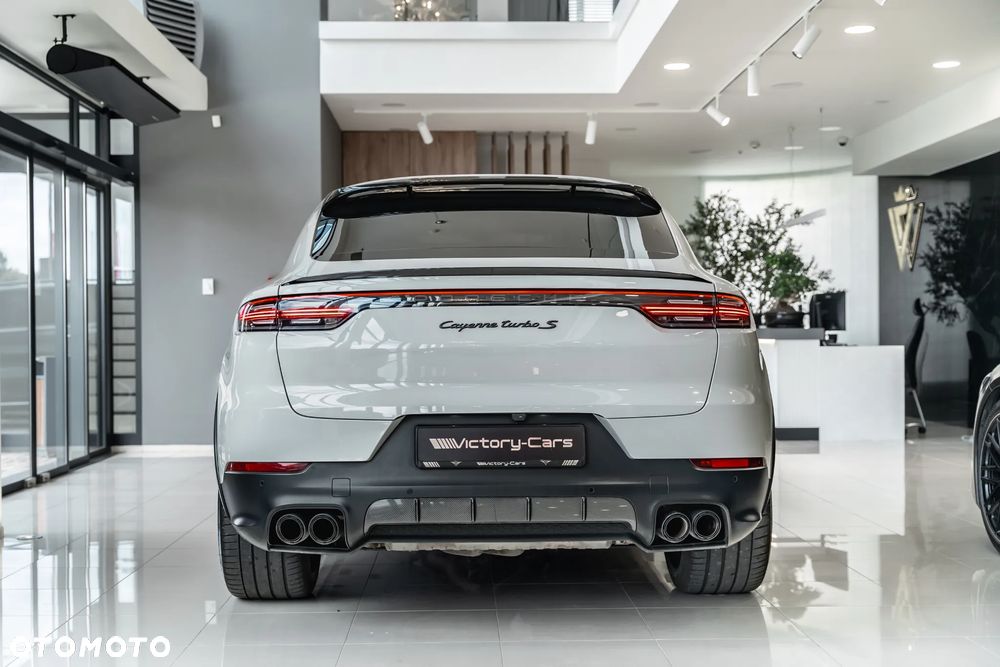 Porsche Cayenne - 12