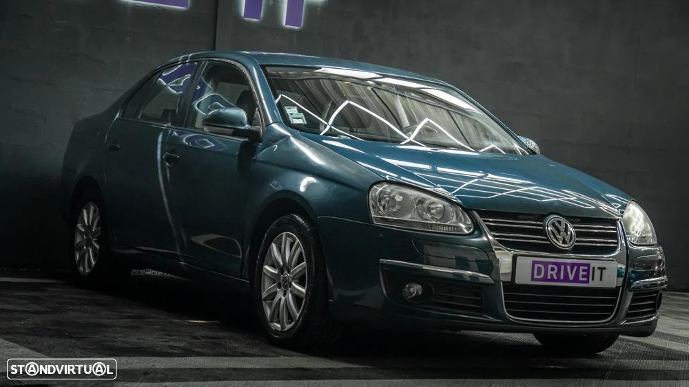 VW Jetta - 1