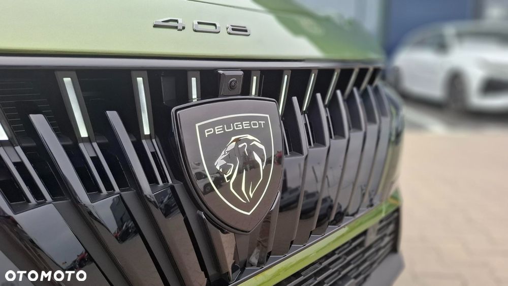 Peugeot 408 - 14