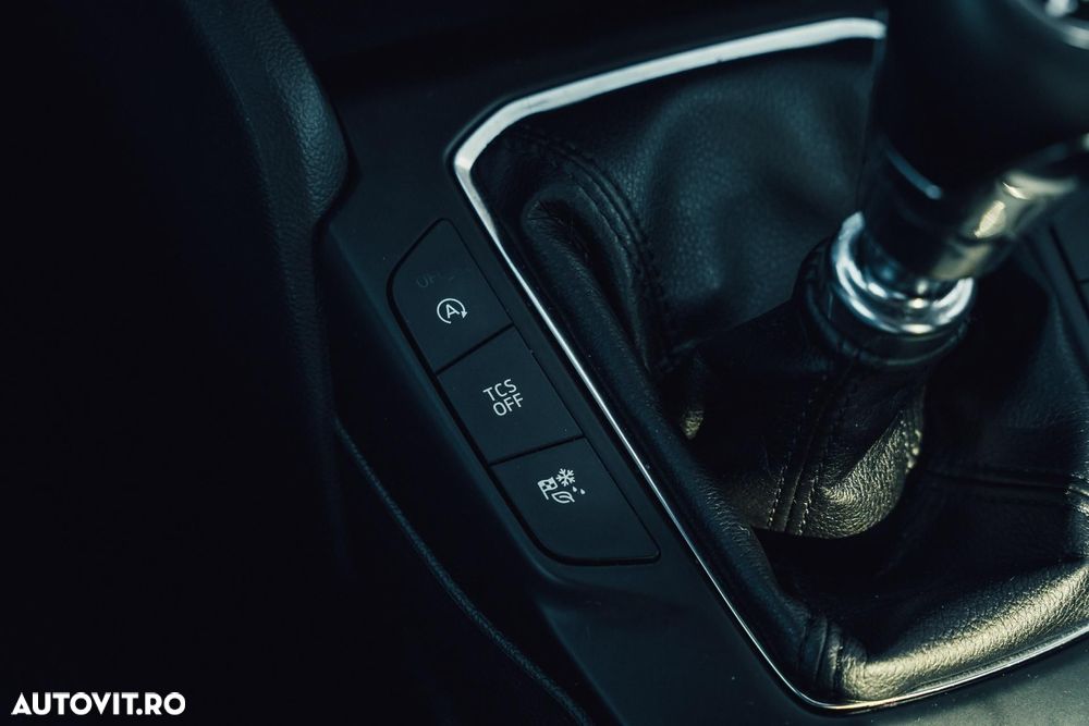 Ford Focus 1.0 EcoBoost Trend Edition - 13