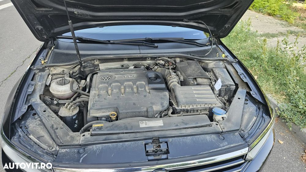 Volkswagen Passat 2.0 TDI SCR DSG Highline - 4