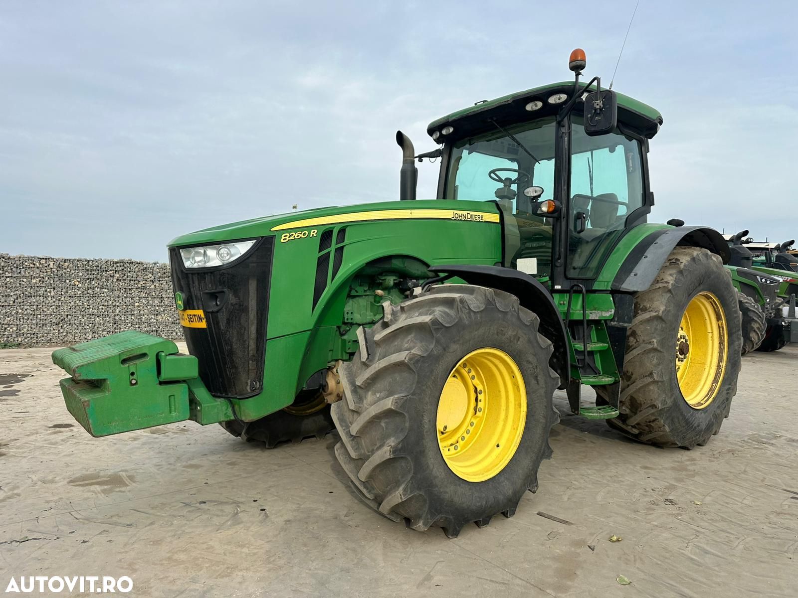 John Deere 8260R Tractor - 1