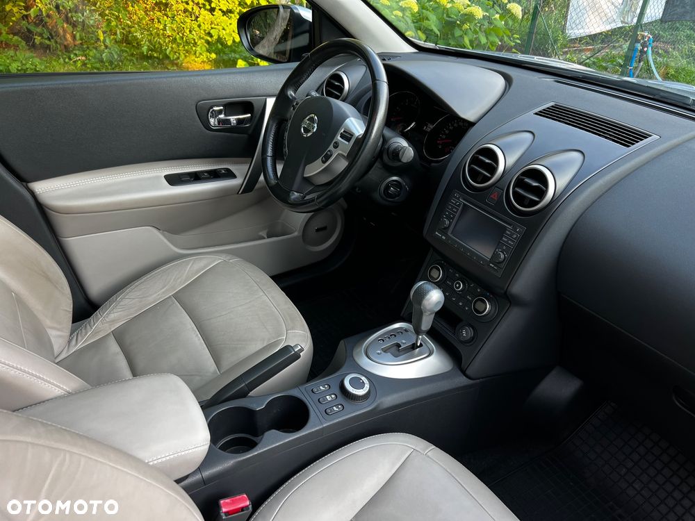 Nissan Qashqai 2.0 dCi 4x4 Tekna EU5 - 16