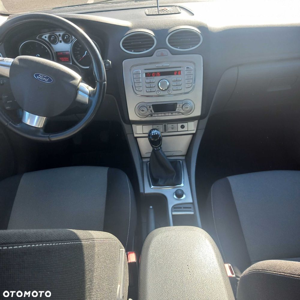 Ford Focus - 7