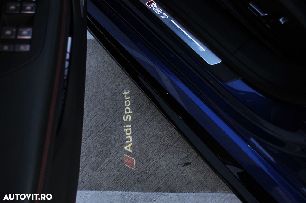 Audi RS7 4.0 TFSI quattro Tiptronic - 25