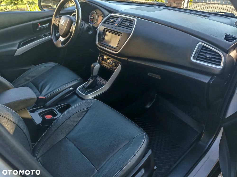 Suzuki SX4 S-Cross 1.6 VVT CVT 4x2 limited - 32