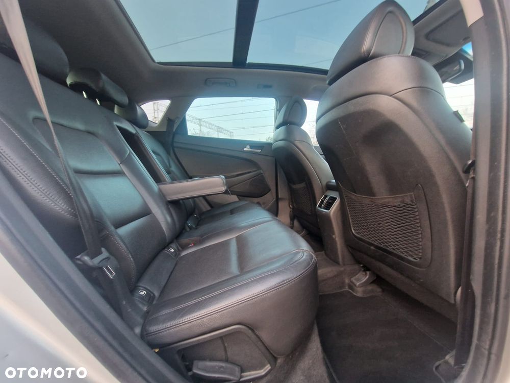 Hyundai Tucson 2.0 CRDI Tour de Pologne 4WD - 14