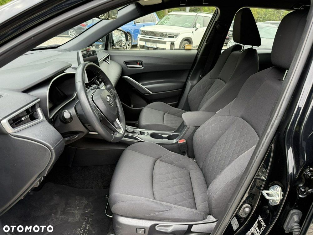Toyota Corolla Cross - 6