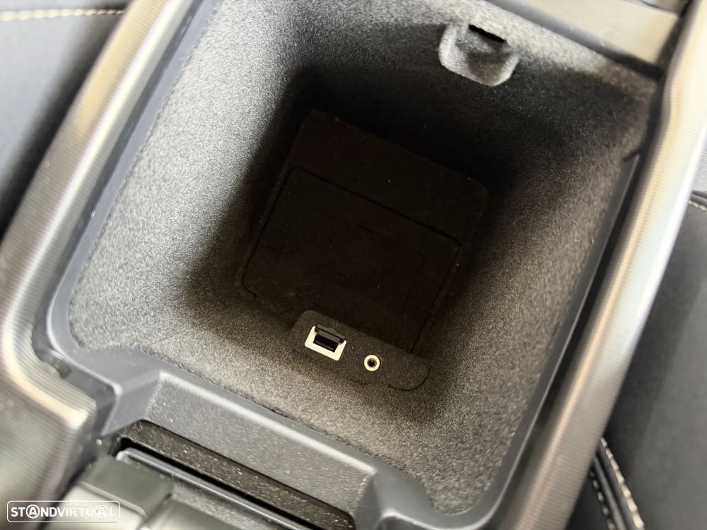 Volvo C30 1.6 D2 R-Design Start/Stop - 36