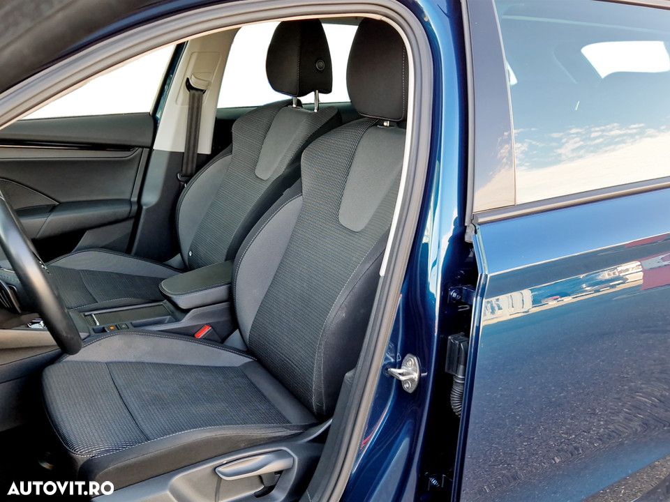 Skoda Octavia 2.0 TDI DSG Ambition - 13