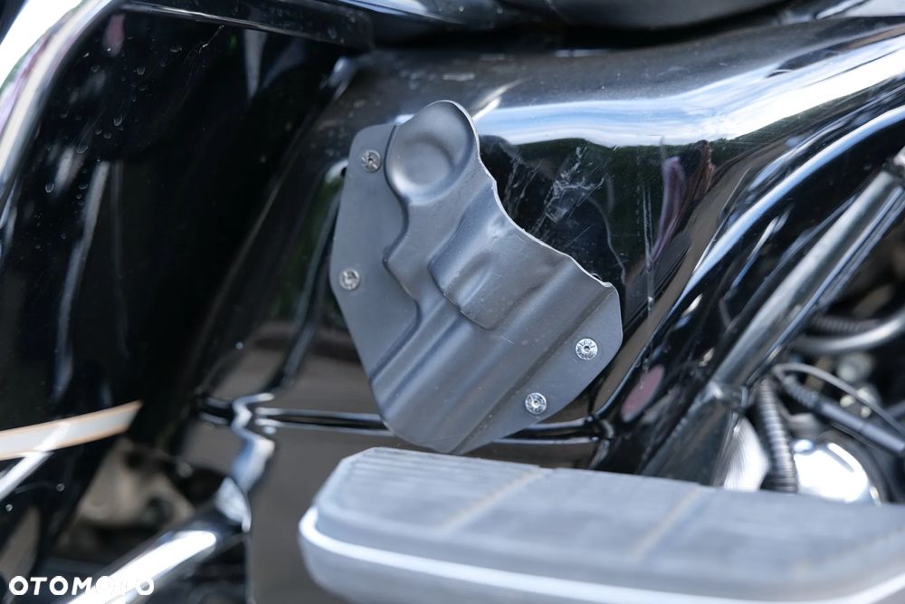 Harley-Davidson Touring Road King - 10