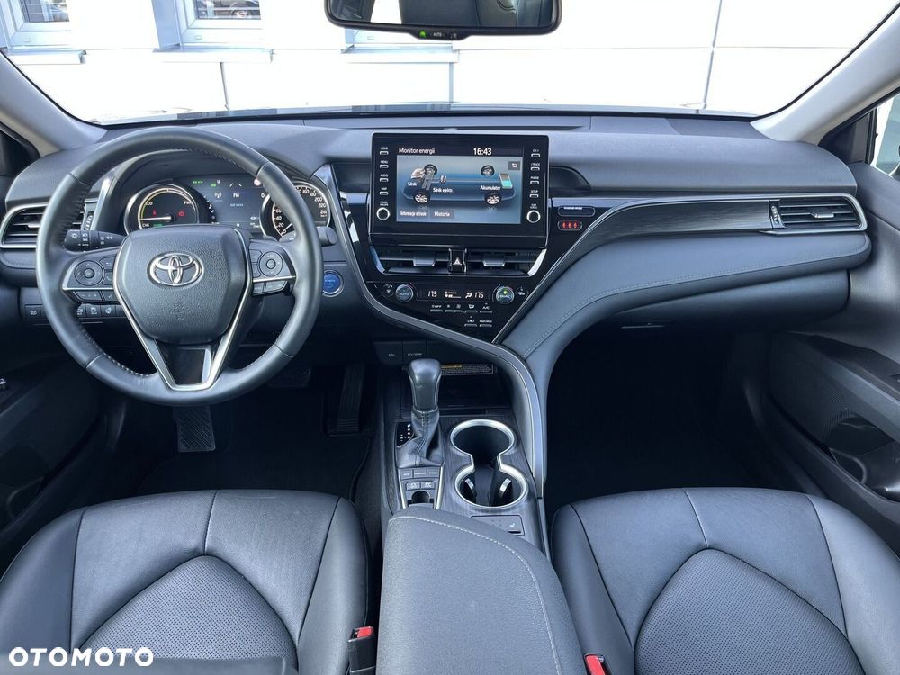 Toyota Camry 2.5 Hybrid Executive CVT - 13