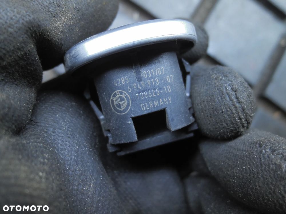 BMW X1 E84 PRZYCISK START STOP 6949913 BMW E90 - 2