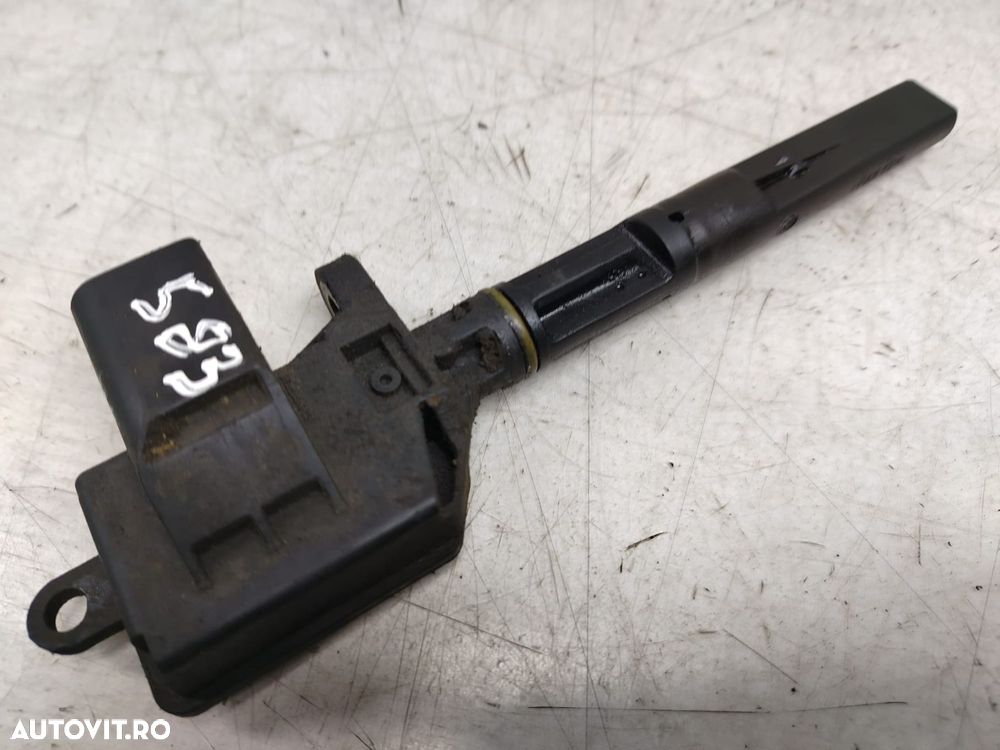 Senzor nivel baie ulei 045907660d Volkswagen VW Polo 4 9N [2001 - 200 - 2