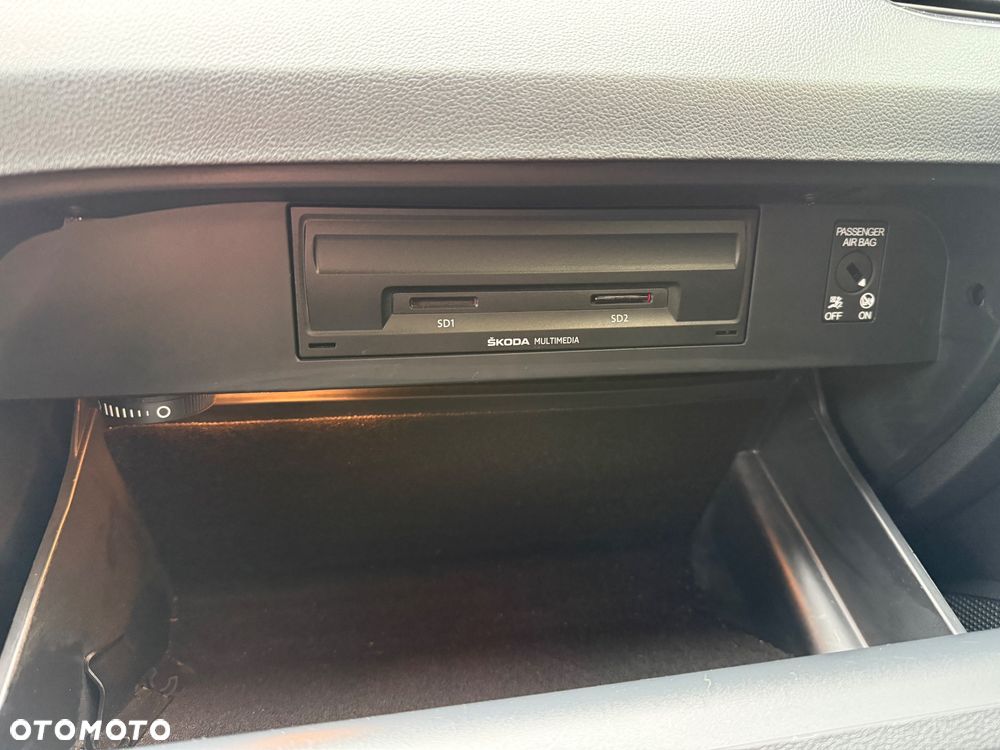 Skoda Octavia 1.5 TSI G-TEC DSG Ambition - 36