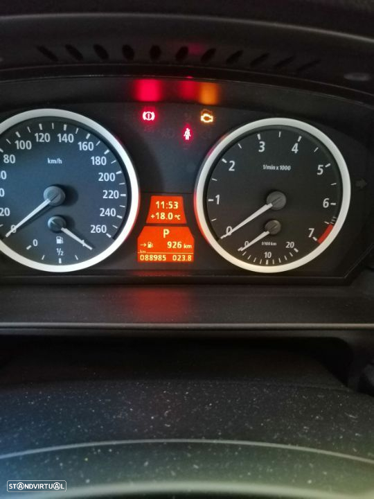 BMW 520 - 30